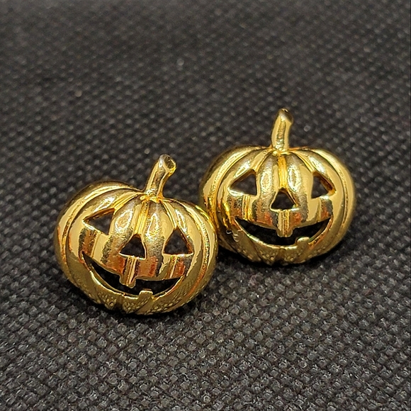 Vintage Gold Jack-o-lantern Halloween Earrings | Avon - Picture 1 of 10
